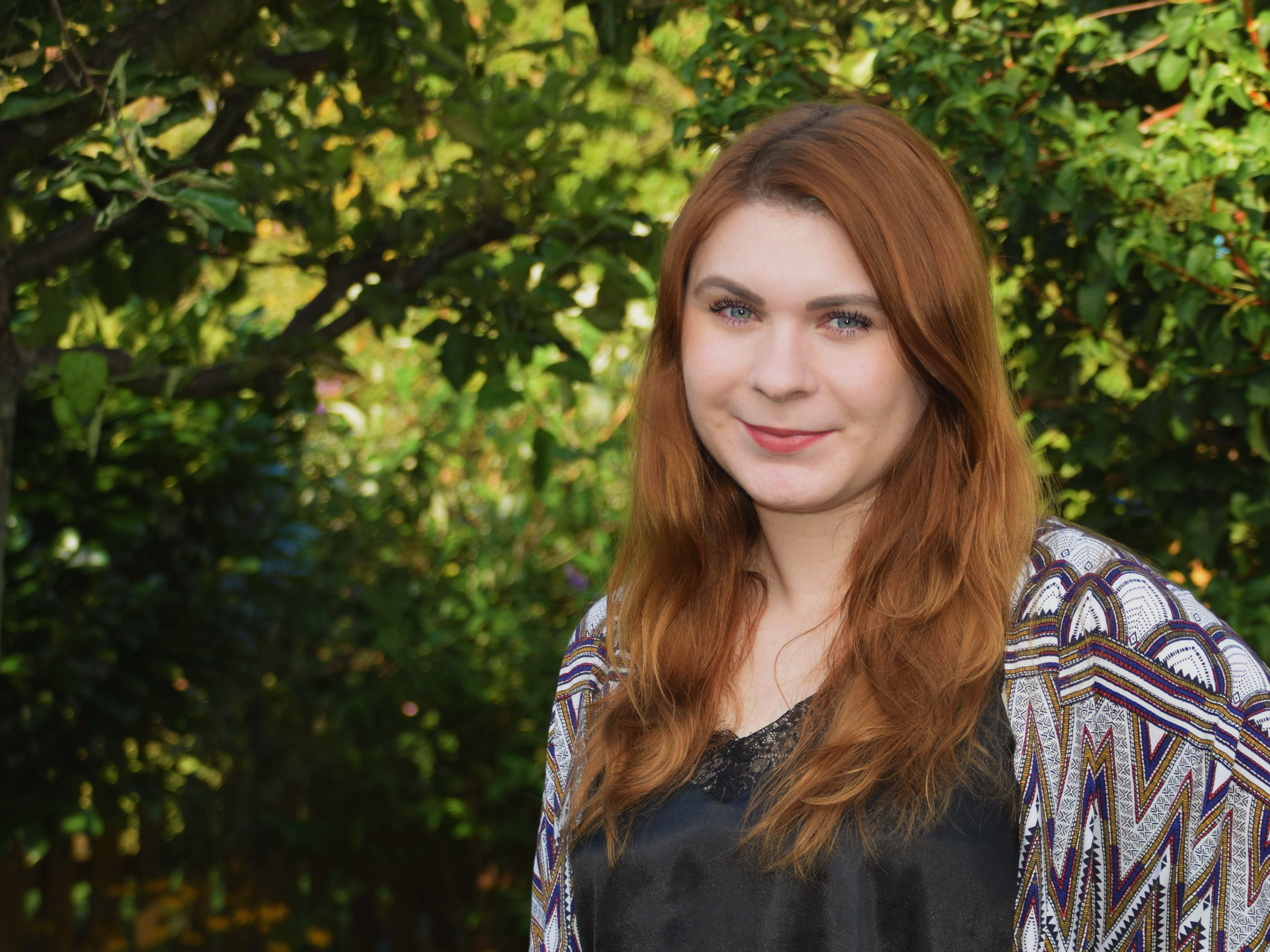 Portrait-Elena-26-Jahre-bearbeitet