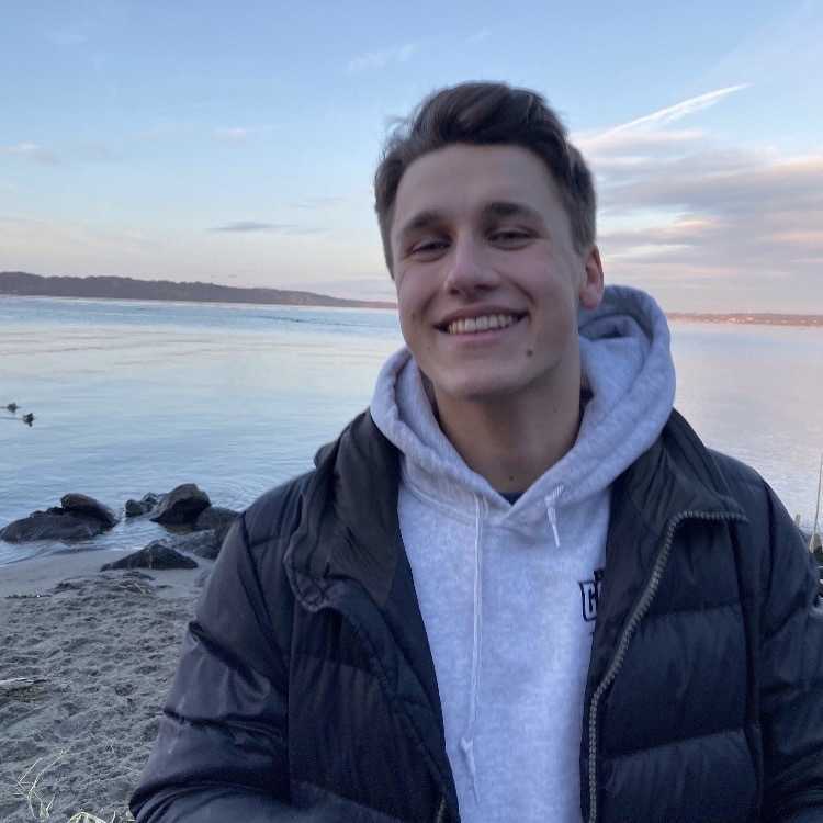 Portrait-Valentin-19-Jahre